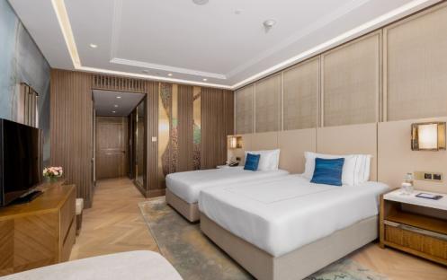 Taj Exotica- Presidential Suite Four Bedroom Sea View  Kids Bedroom